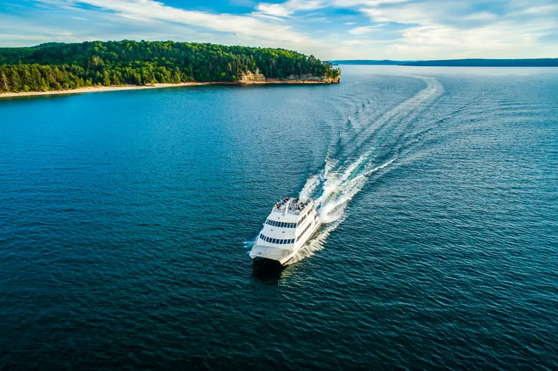 Pictured Rocks Cruises on Lake Superior