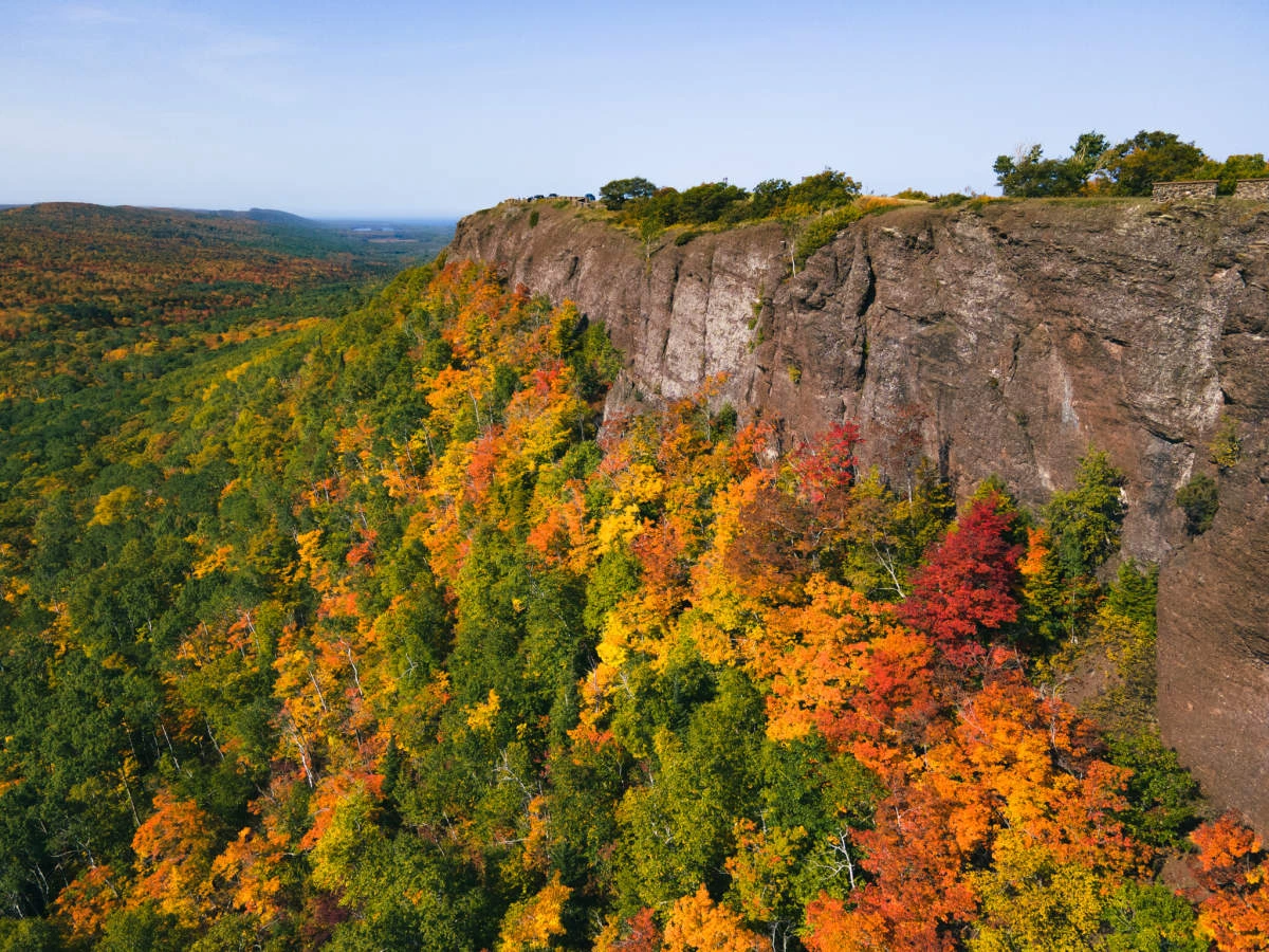 Drive to the Top of Brockway Mountain